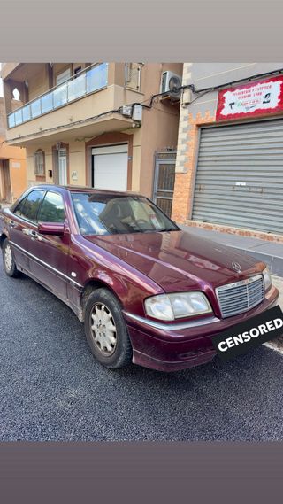 Mercedes-Benz C240 1998