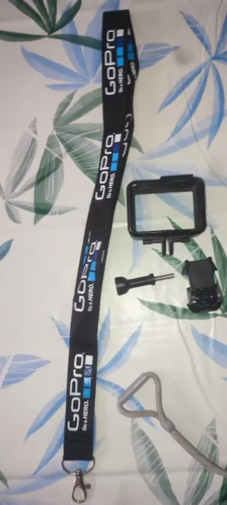 Accessori GoPro 7: Laccio e Custodia