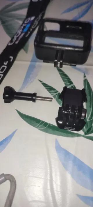 Accessori GoPro 7: Laccio e Custodia