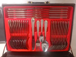 Cubertería Roberto Cavalli 72 piezas