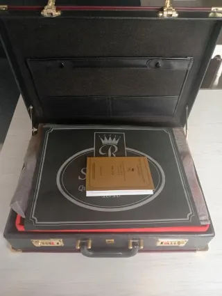 Cubertería Roberto Cavalli 72 piezas