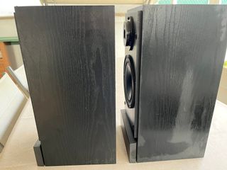 Linn Index - Pareja Monitores