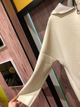 Giacca donna beige con zip e tasche