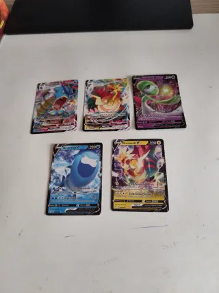 Lote 5 Cartas Pokémon 2021