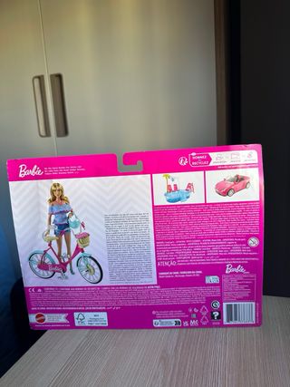 NUEVA Bicicleta Barbie con accesorios