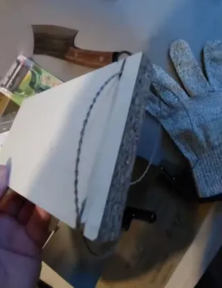 Sierra de cuerda para cortar ramas