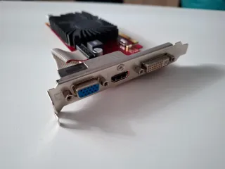 ASUS AMD Radeon HD 5450 1GB GDDR3