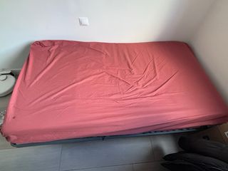 Cama articulada eléctrica con mando