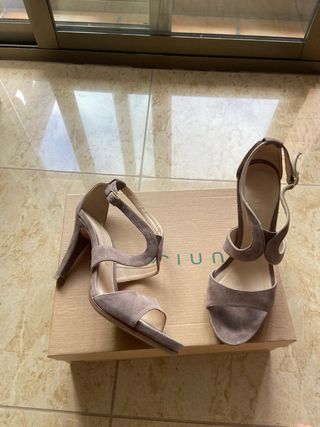 Sandalias Unisa Beige Tacón
