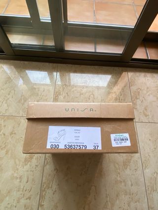 Sandalias Unisa Beige Tacón