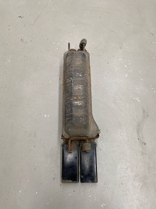 Escape trasero Opel Senator 2000 24V