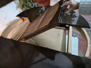 Mesa de comedor redonda clásica, extensible