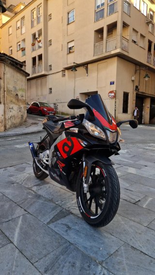 Aprilia RS4 50cc ESCUCHO CAMBIOS: SM 49 2022<