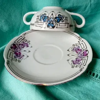 Tazza Jugendstil due manici decorata mano