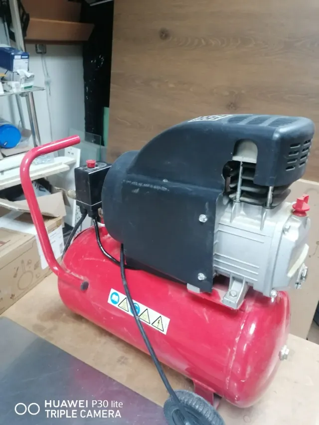 Compresor NUAIR RC2/24 CM2