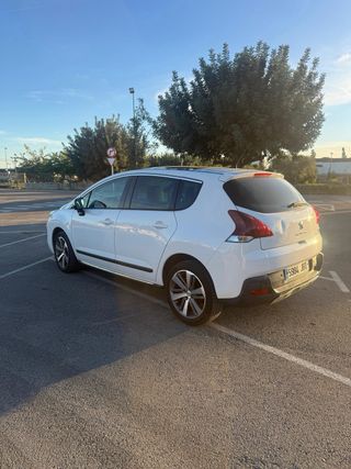 Peugeot 3008 2015