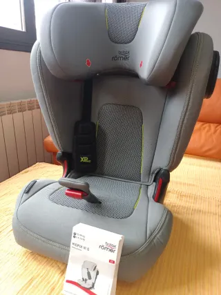 Leerlo bien, todo un chollazo. Silla briax Romer