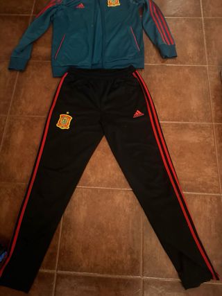 Chándal Adi España Talla S Solo la chaqueta lo vLe