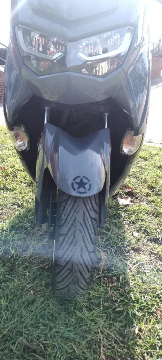 Yamaha NMAX 125cc 2021 Gris km 93000