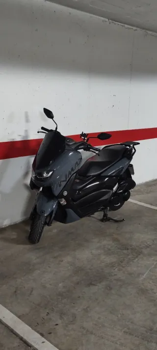 Yamaha NMAX 125cc 2021 Gris km 93000