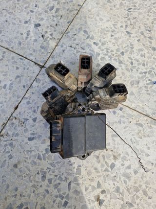 Reguladores de Corriente y CDI Suzuki LTZ 400