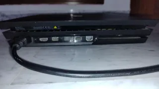 PS4 Pro Sony Negra - Incluye Cables