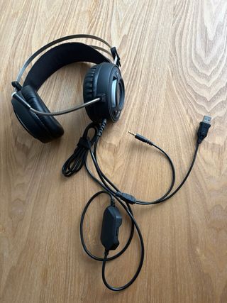 Auriculares con micrófono