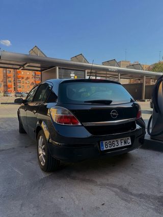 Opel Astra 2007