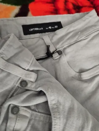 Pantalones vaqueros nuevos Talla 42
