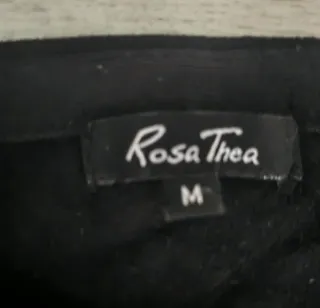 Abito maglia nero con bottone