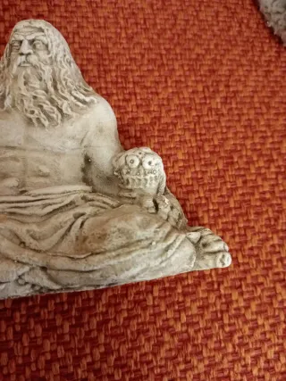 Nettuno di Bomarzo, ceramica artistica