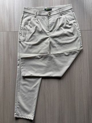 Pantaloni Imperial a righe bianche e verde oliva.