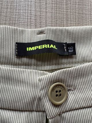 Pantaloni Imperial a righe bianche e verde oliva.
