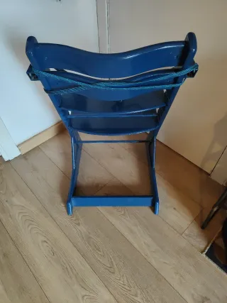 Trona estilo Stokke.