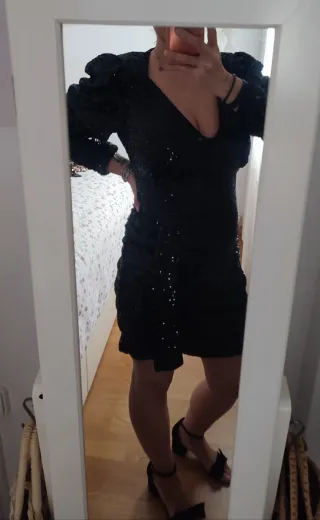 Vestido lentejuelas negro