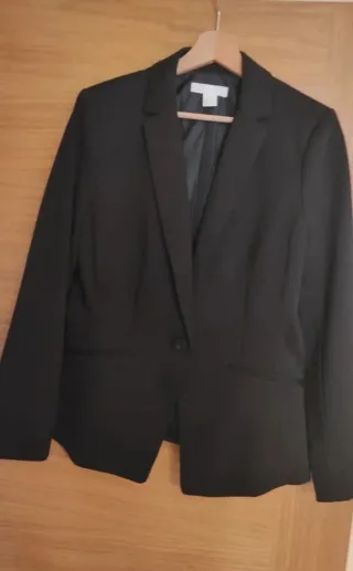 Blazer H&M Talla 42 Negro
