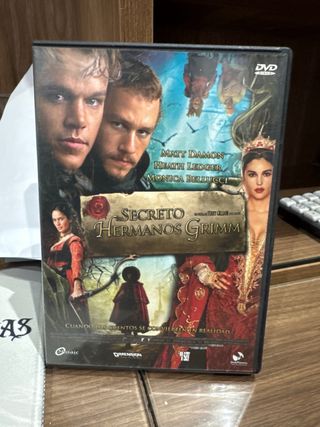 DVD Secreto Hermanos Grimm Español