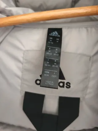 Chaqueta Adidas plumífera gris Talla M