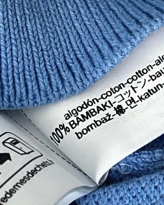 Polo Zara azul con botones