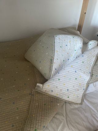 Colcha reversible Zara Home estrellas