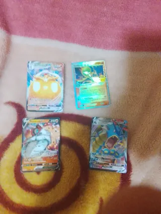 Cartas Pokémon Variadas