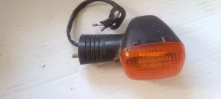 Intermitente naranja moto