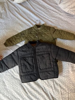 2 Chaquetas Bebé 12-18 Meses, las vendo las 2 a 25