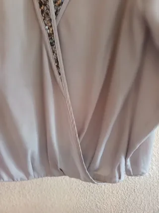 Blusa Mango Beige con Pedrería