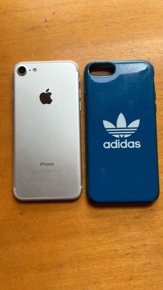 iPhone 7/32GB. ARGENTO/BIANCO. Condizioni perfette.