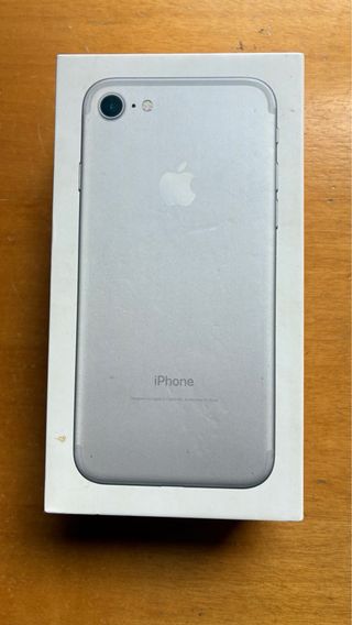 iPhone 7/32GB. ARGENTO/BIANCO. Condizioni perfette.