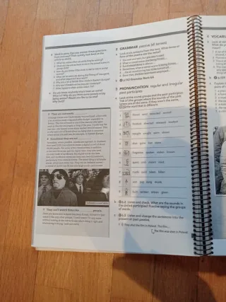 English File: 4th Edition Intermediate. Workboo...