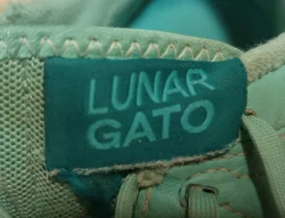 Bambas De Futbol Sala. Lunar Gato