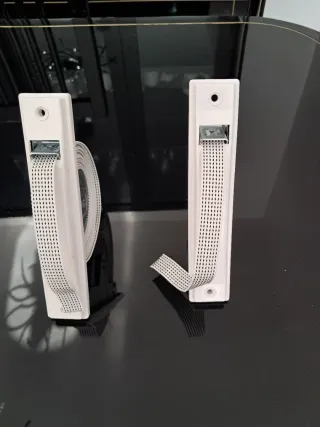 Recogedor de persiana blanco. Precio por los dos.