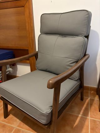 Butaca de salón tapizada
